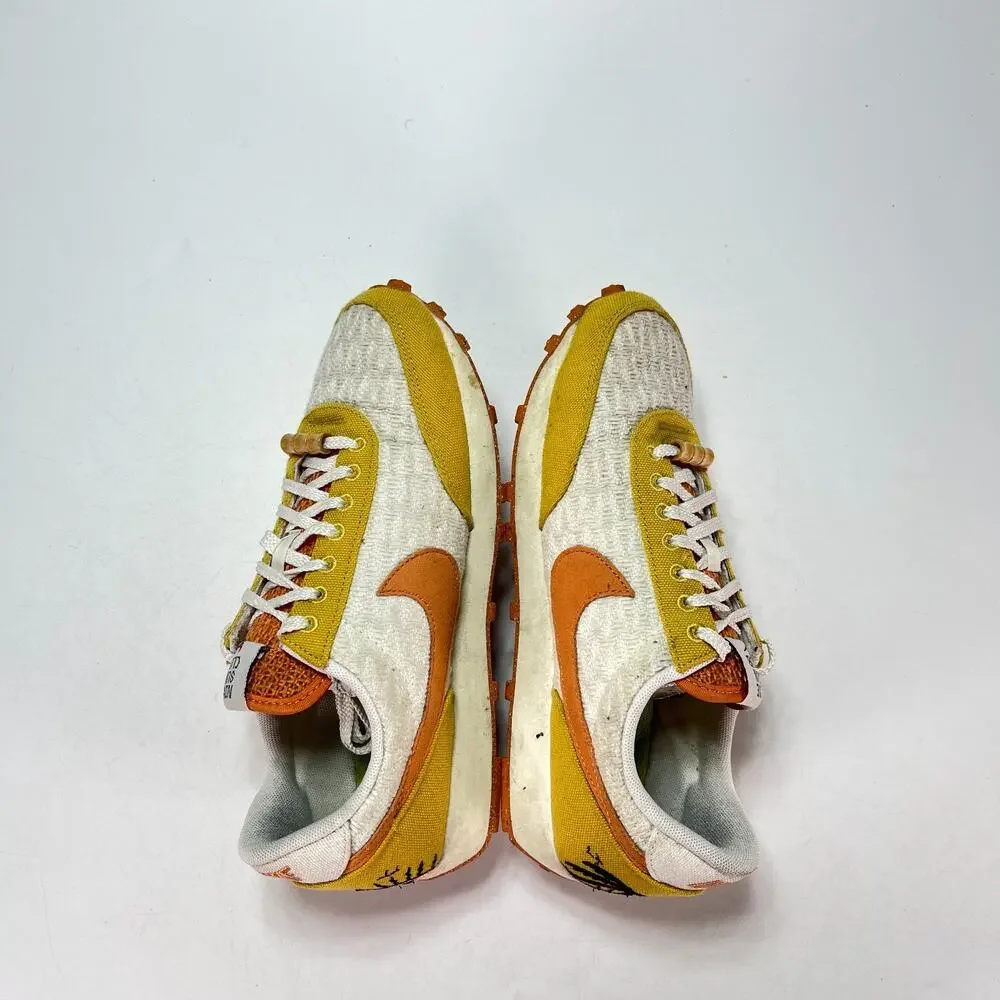 Nike Daybreak SE Sun Club White Sand Gold Casual Sneakers DM7605-101 Womens Sz 7